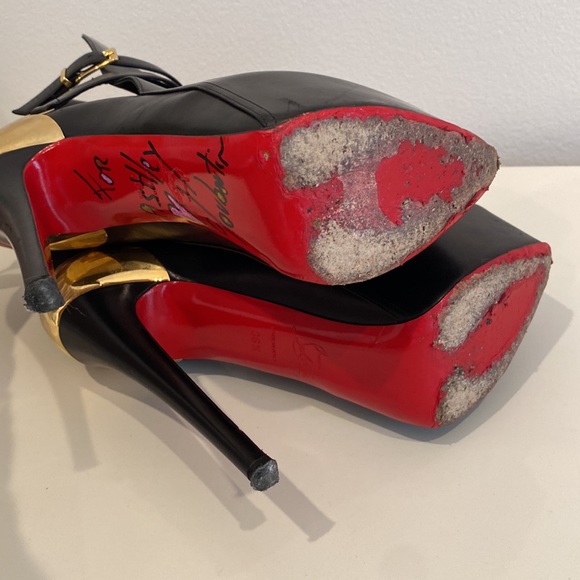 Christian Louboutin 6” Heel Booties Personally Signed by Designer EUC - Picture 7 of 7